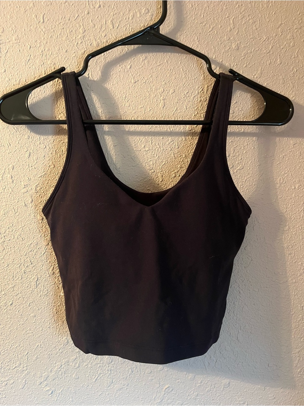 Lululemon Black workout crop top built in bra small